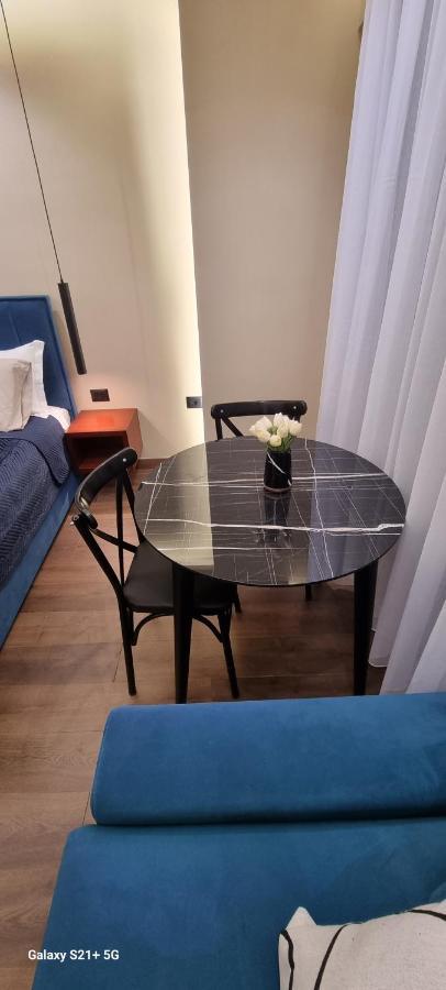 Tirana Daily Rental Apartments 1 Екстер'єр фото